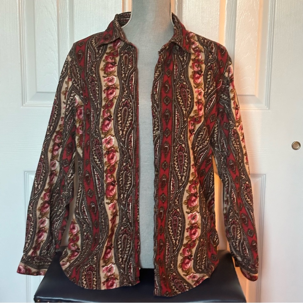 Lemon Grass Paisley Corduroy Button Down size XL